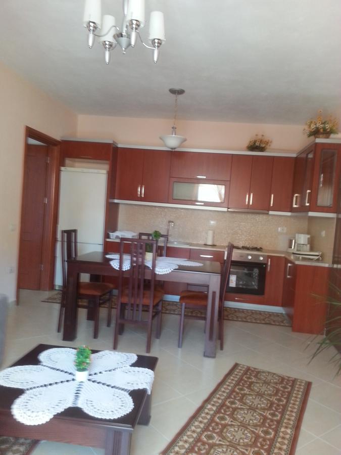 Christos Apartments Sarandë Eksteriør bilde
